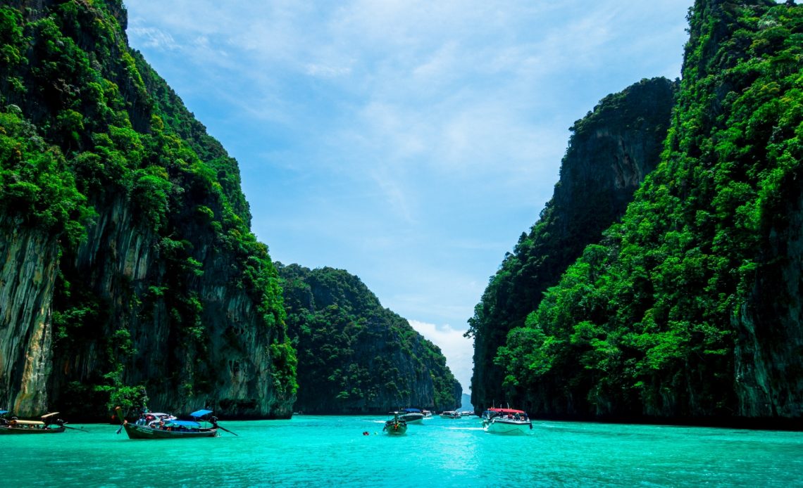 Phuket Travel Guide